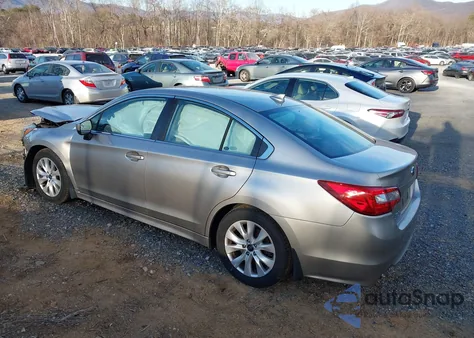 2016 Subaru Legacy 2.5I Premium z USA, uszkodzony, nr VIN 4S3BNAC60G3041043